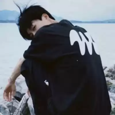 卢浅伽